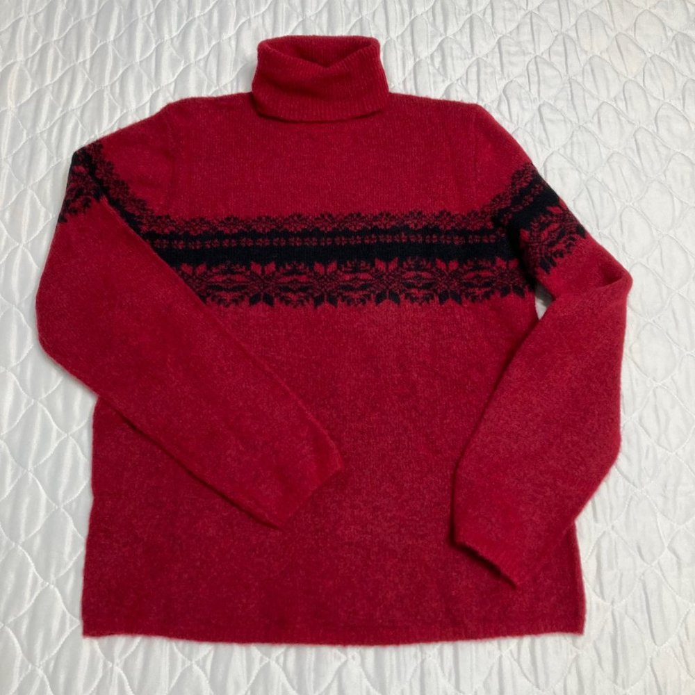 NWOT * Turtleneck Sweater
